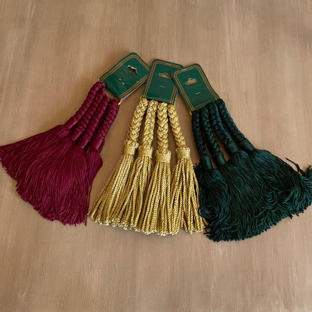 Vintage tassel napkin rings